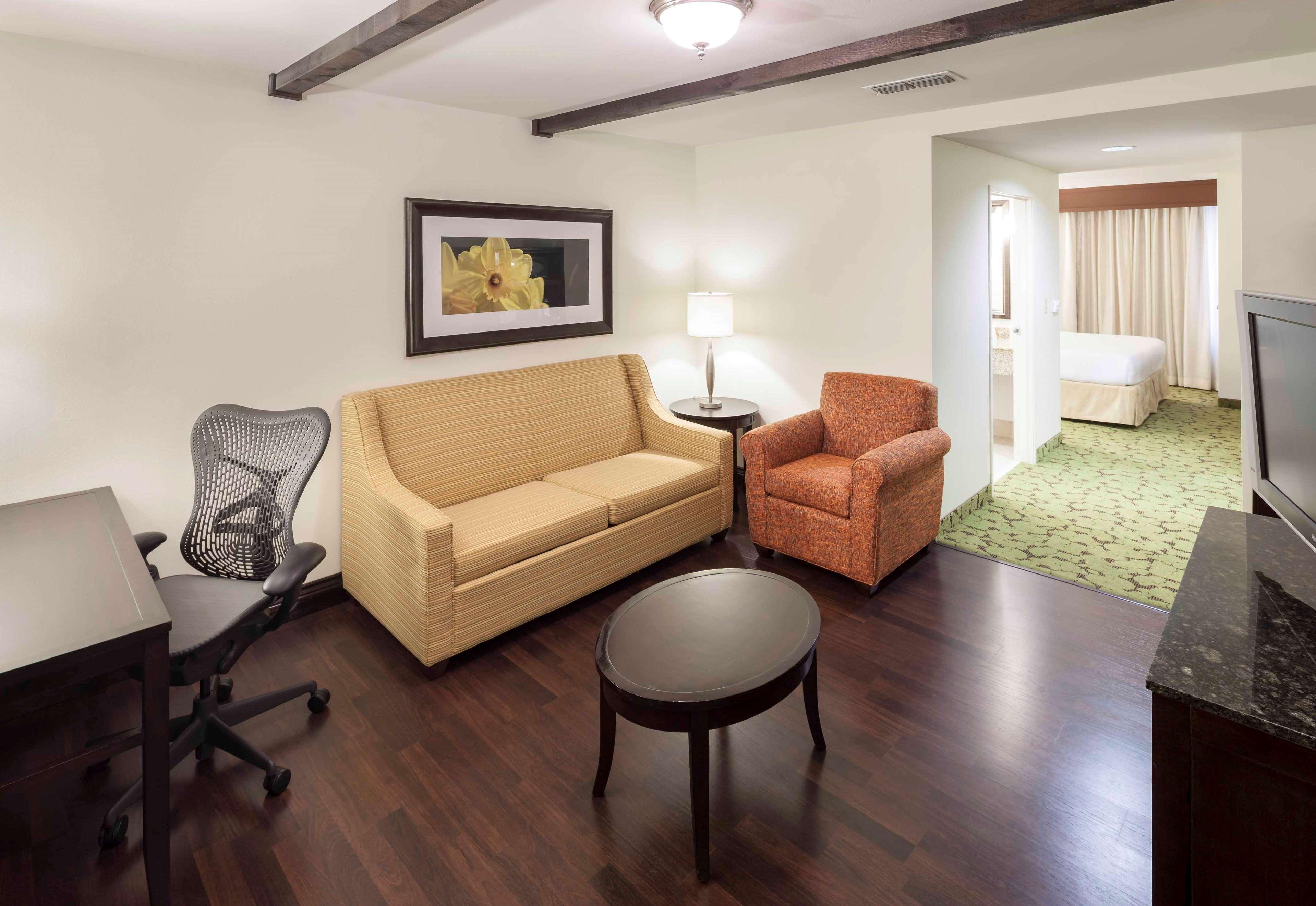 Hilton Garden Inn Dallas Lewisville Kültér fotó